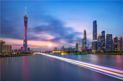 探寻深圳高端模特的魅力与职业特点